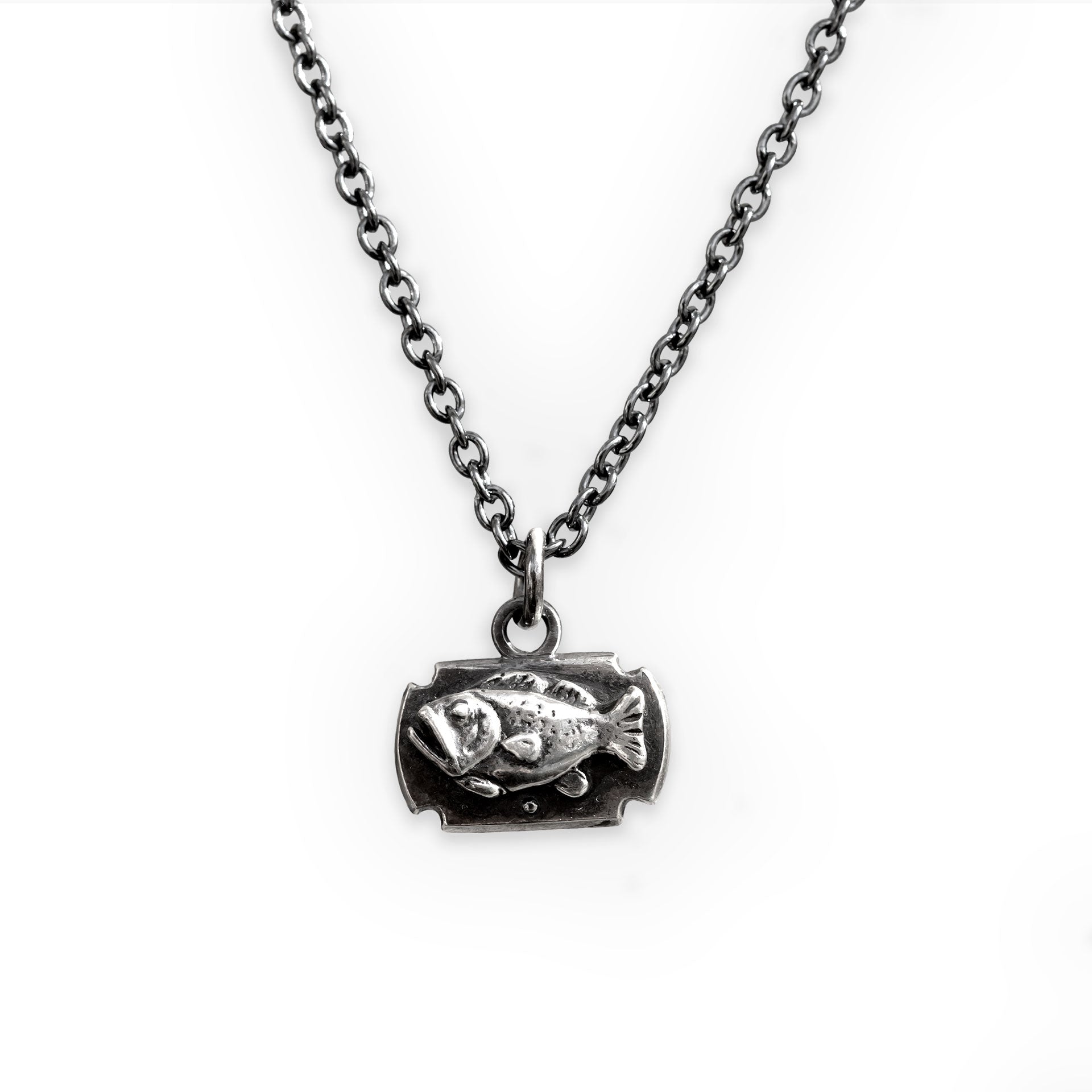 Singing Fish Pendant – Screaming Jewellery